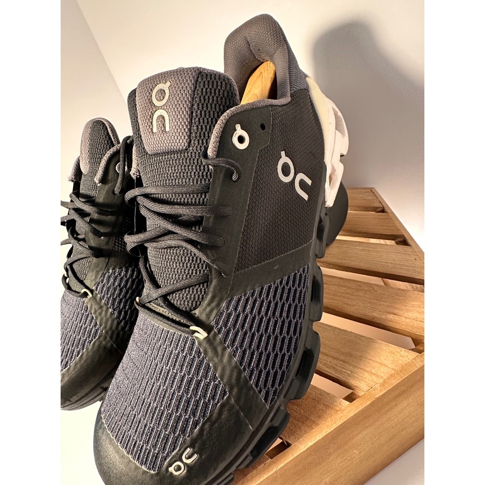 On Cloudstratus Mens Running Shoes Black Shadow Road Sneakers 29.99845